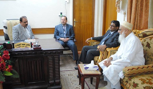 النجف تتفق مع السفير الهندي على تسهيل دخول العمالة الهندية عبر مطار النجف