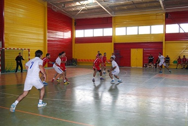 كربلاء اليدوي يخسر امام الجيش بعقر داره (34-20)