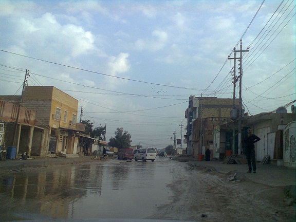 غرق معظم مناطق كربلاء وازقتها بسبب الامطار