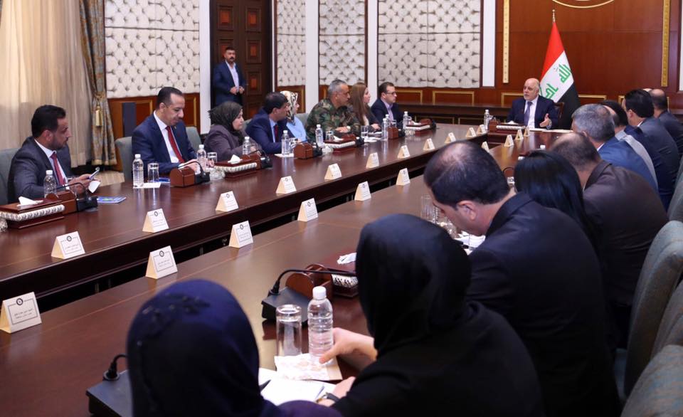 العبادي ينفي تقريرا للعفو الدولية ويحملها مسؤولية أي عملية نزوح من الموصل