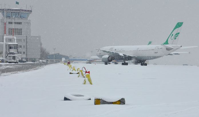 اغلاق مطار مشهد وايقاف جميع الرحلات