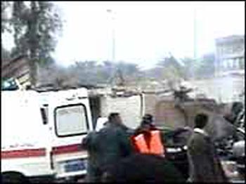 هجوم بالقذائف يستهدف السفارتين الأمريكية والبريطانية وسط العاصمة بغداد