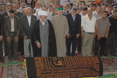 تشييع جنازة والد وزير الصحة الدكتور صالح الحسناوي في مسقط راسه كربلاء  (تقرير مصور )