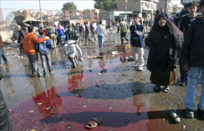 تفجير ارهابي في منطقة الصالحية وآخر قرب وزارة الدفاع القديمة بباب المعظم