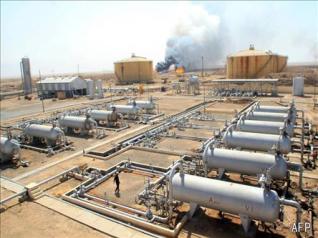 حفر 11 بئر نفطي في مدينة الناصرية جنوب العراق