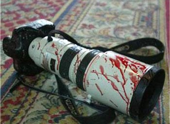 قاض إسباني يتوجه إلى بغداد للتحقيق في ملابسات مقتل صحفي إسباني سنة 2003