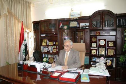 لأول مرة في الجامعات العراقية جامعة الكوفة تستعد لافتتاح إذاعة إعلامية علمية