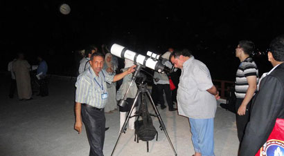 موقع نون يلتقي  مع الفلكي العراقي جواد كاظم فرحان: سنقيم  ملتقى فلكي في العراق مستقبلآ