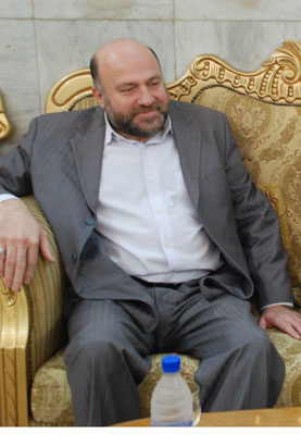 حقي الحكيم : العتبة العسكرية تستقبل (3000) زائر يوميا وانجاز المراحل الاولية من مشروع توسعة العتبة المقدسة