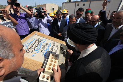 وضع حجر أساس لمستشفى جراحي تخصصي يتكون من( 135)سريراً لكافة الاختصاصات في كربلاء