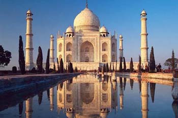 الهند تدفع اموالا للاسر الفقيرة لحماية بناتها