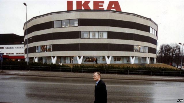 يملك 40 مليار دولار.. ولا يلبس غير المستعمل!