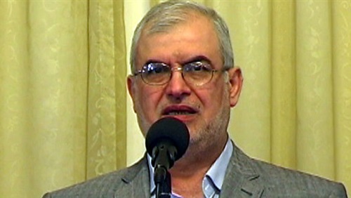 قيادي بحزب الله يرد على قرار الجامعة العربية باعتباره تنظيما إرهابيا