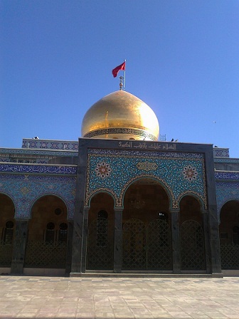 دمشق :احدث صور لمرقد عقيلة الطالبيين السيدة زينب عليها السلام التقطت يوم 28/4/2013