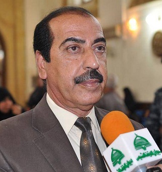 الوقف الشيعي يوزع منح مالية على الطلبة الأيتام في مدارسه بأثرً رجعي