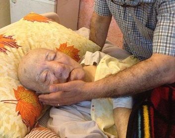 وفاة الاعلامي الرائد طارق الخفاجي في كربلاء عن عمر قارب الثمانين عاما