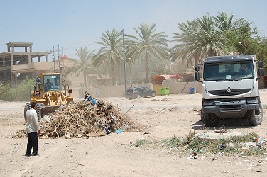كربلاء :حملات عمل مكثفة لحفر الآبار من اجل سقي المزروعات+صور