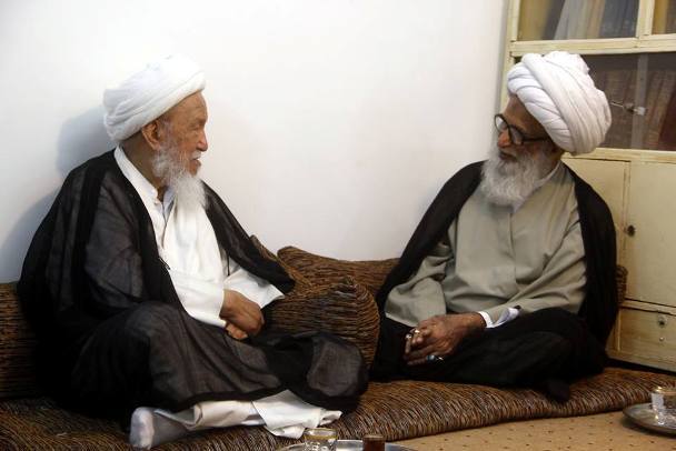 المرجعان الفياض والنجفي يؤكدان على ضرورة التصدي للارهاب وإبراز الفكر الإسلامي الأصيل