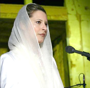 عائشة القذافى تطلب اللجوء السياسى من إسرائيل