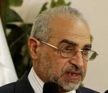 الحكيم يكشف عن خبر سار لحملة شهادات ماجستير الصيدلة والهندسة من الجامعات الاوربية