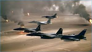 خبراء: الغارات الأمريكية تقوي تنظيم داعش بدلاً من إضعافه