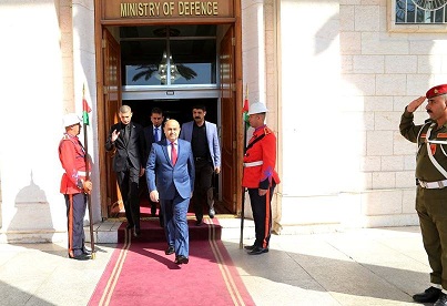 مجلس الوزراء يمنح البصرة ( واحد دولار ) عن كل برميل مصدر في (2014) و( اربع دولار ) عن كل برميل دين بذمة الحكومة الاتحادية