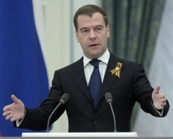 الرئيس الروسي يعرب عن استعداد بلاده لتطوير التعاون مع العراق