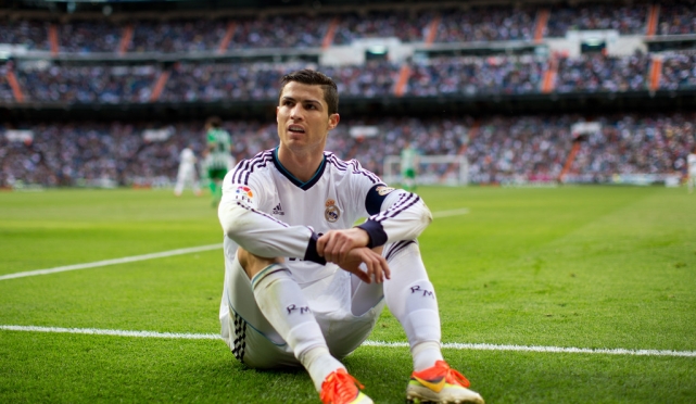 رونالدو: اللعب لبرشلونة شبه مستحيل.. ومانشستر فريقي المفضل