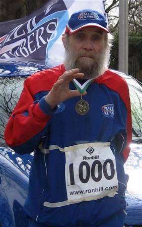 بريطاني تجاوز المئة عام يأمل في إتمام سباق المارثوان