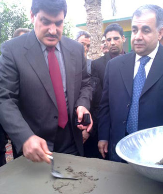 وضع حجر الاساس لاول فندق عائم في العراق بمحافظة البصرة