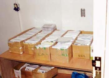 حملات تفتيش واسعة في اسواق النجف للبحث عن مواد غذائية غير صالحة للاستهلاك البشري