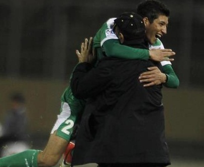 كربلاء :مسيرات عفوية تحتفل بتاهل العراق للمربع الذهبي لبطولة الخليج 21