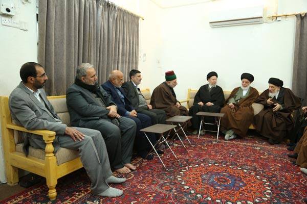 المرجع الحكيم يسقبل  أمين عام العتبة الحسينية المقدسة الجديد+صورة