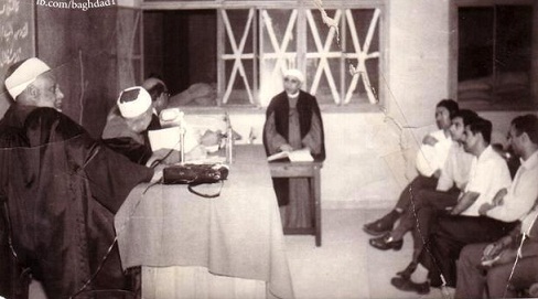 العلامة الدكتور احمد الوائلي يناقش رسالة الدكتوراه في الازهر الشريف