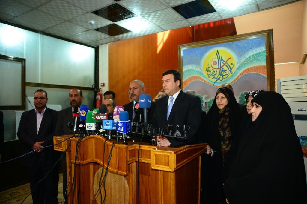 حكومة كربلاء المحلية تشن هجوما حادا على الوزارات الاتحادية : كفاكم ظلما لكربلاء والحسين (ع)