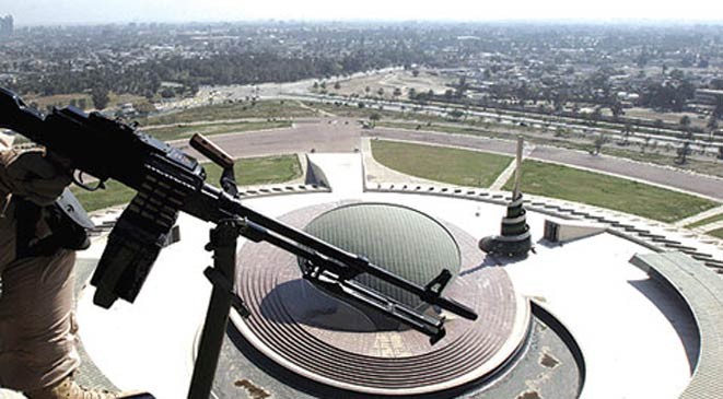 الصدر يدعو انصاره للاعتصام امام بوابات المنطقة الخضراء لحين انتهاء مدة الـ(45) يوم