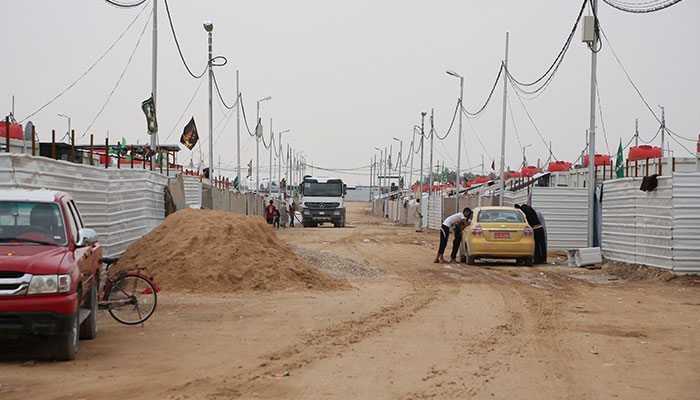 النازحون في كربلاء بلا كهرباء منذ ستة ايام مع تسجيل 180 حالة لمرض الجرب بين اطفالهم