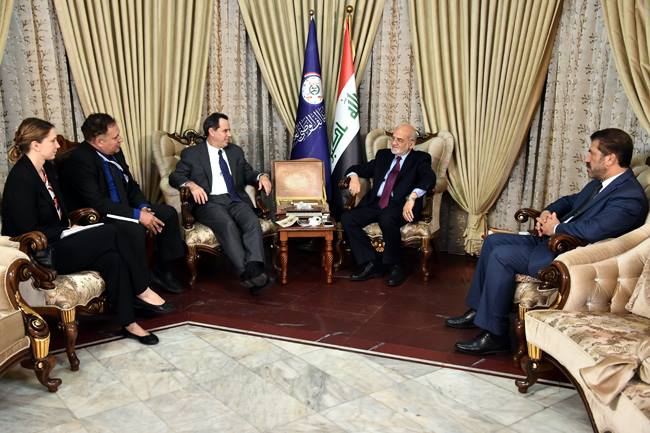 الجعفري والسفير الأميركي يبحثان "تطور" المباحثات الجارية لانجاز التعديل الوزاري