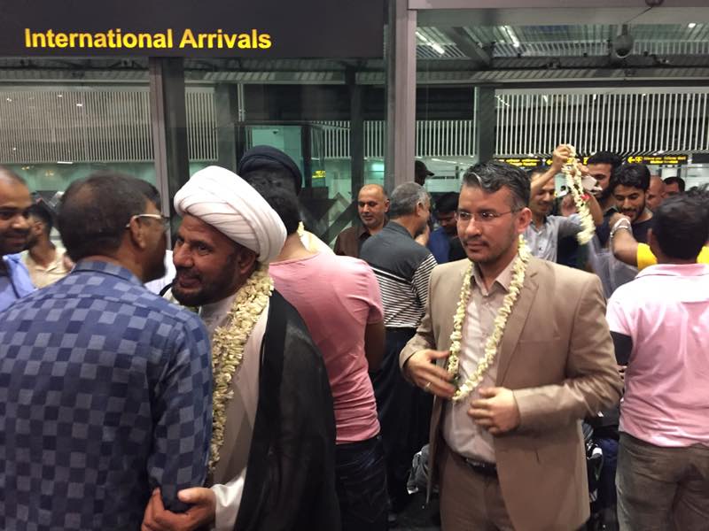 بالصور: استقبال جماهيري لوفد العتبات المقدسة العراقية في مطار كلكتا