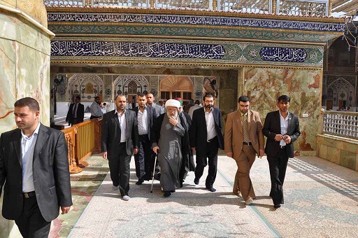 الأمين العام للعتبة الحسينية المقدسة يزور الحرم العلوي المقدّس(مصور)