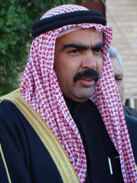 إحباط محاولة اغتيال بطرد مفخخ استهدف الشيخ احمد ابو ريشة