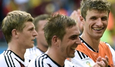 الكشف عن المرشحين لجائزتي أفضل لاعب وحارس في مونديال البرازيل