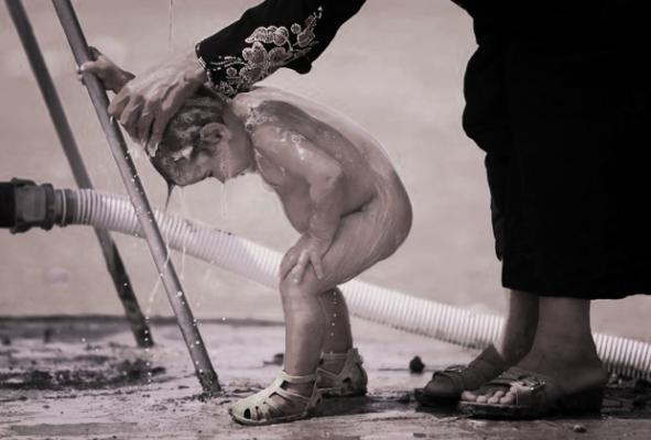 تقرير يكشف ان الاطفال يواجهون خطر الموت في مخيمات النازحين داخل العراق