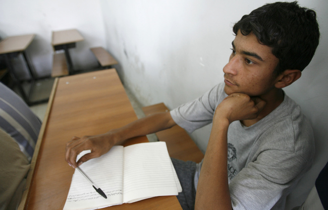 دروس تقوية مجانية للطلبة النازحين في كربلاء المقدسة