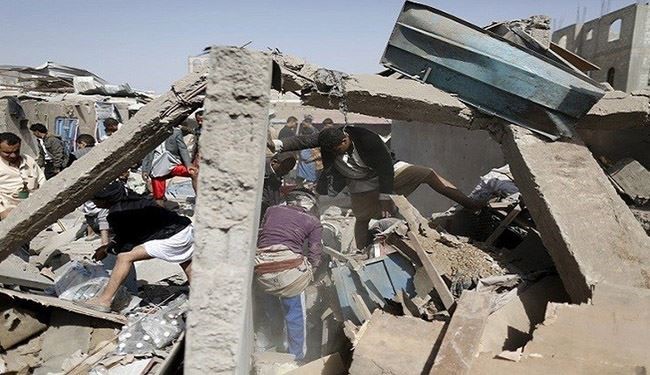 مقتل 30 يمني في قصف سعودي على سجن بمدينة البيضاء