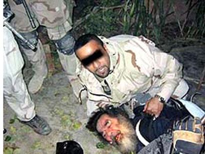 ضباط وخبراء: صدام لم يكن ضابطا.. وصورة الحفرة كشفت حقيقته