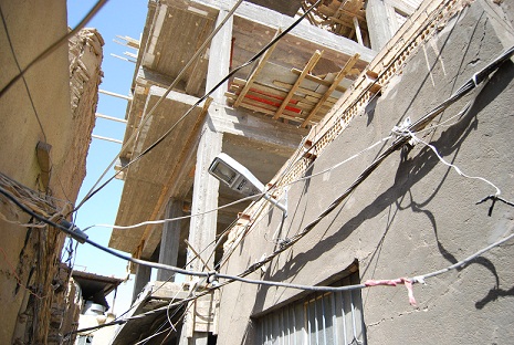 فوضى البناء في كربلاء المقدسة (تحقيق وصور)