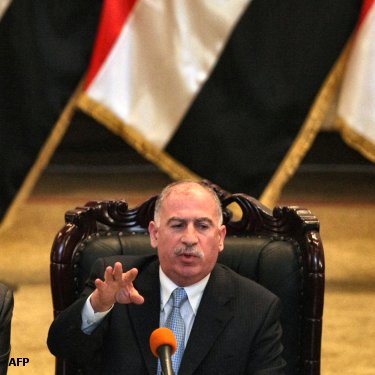 النجيفي يشدد على ضرورة استثمار بطولة خليجي 21 لإعمار محافظة البصرة