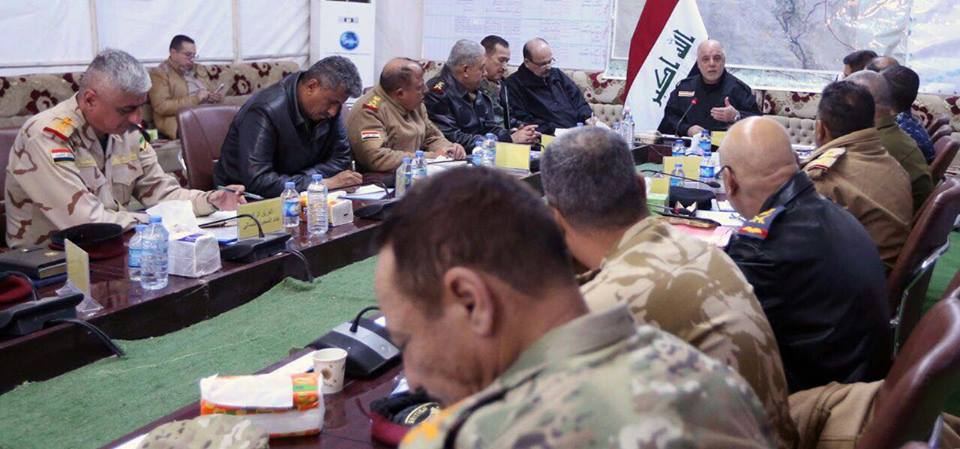العبادي بعد لقاءه القيادات العسكرية في نينوى: سنحسم المعركة قريباً (مصور)