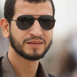 قوات الأمن تتدخل لإنقاذ صحفي تعرض لإعتداء من قبل مواطنين غاضبين